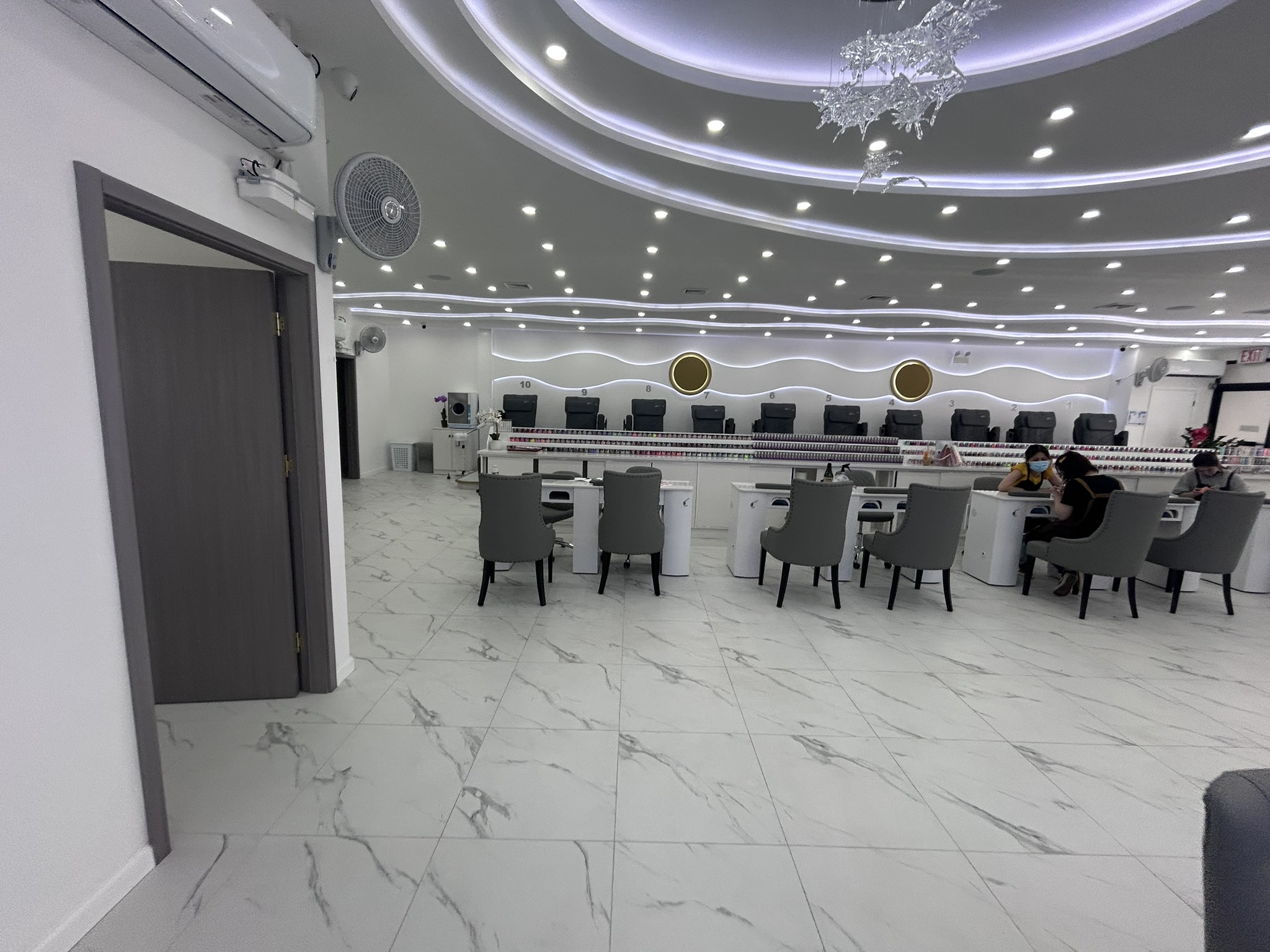 CIVIFOREST Nails & Spa Photos